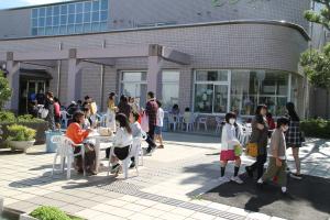 広場2024図書館